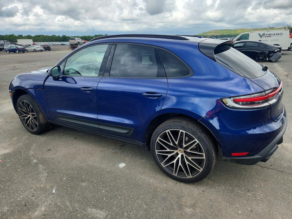 Porsche MACAN BASE 2025 — Copart
