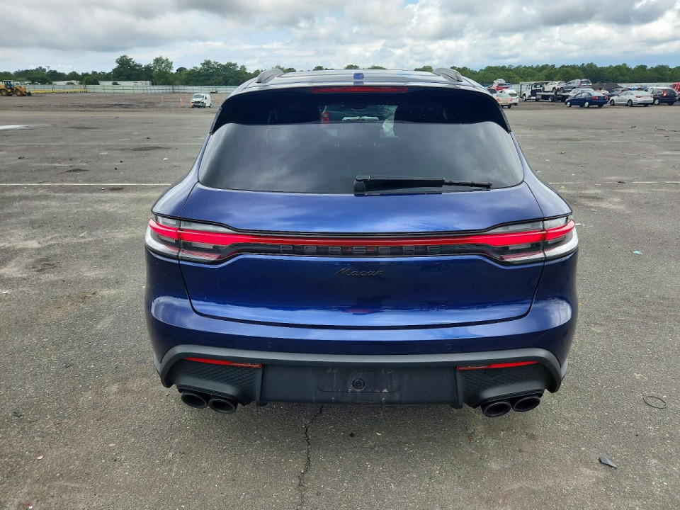 Porsche MACAN BASE 2025 — Copart
