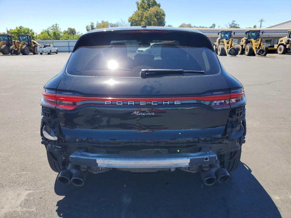 Porsche MACAN BASE 2023 — Copart