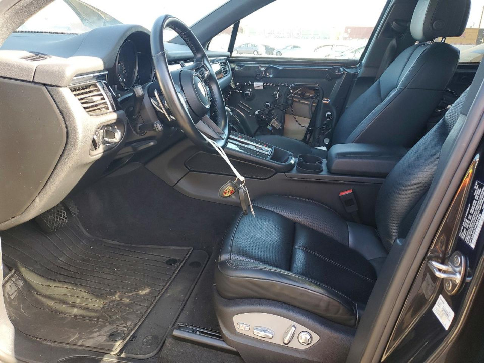 Porsche MACAN BASE 2023 — Copart