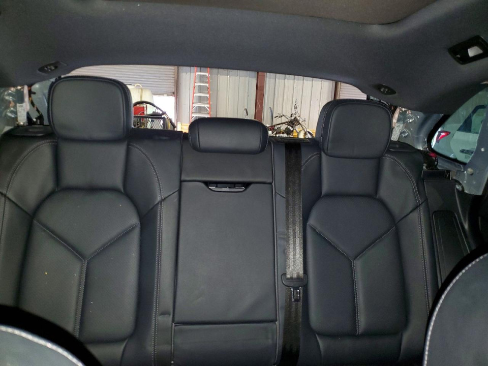 Porsche MACAN BASE 2024 — Copart