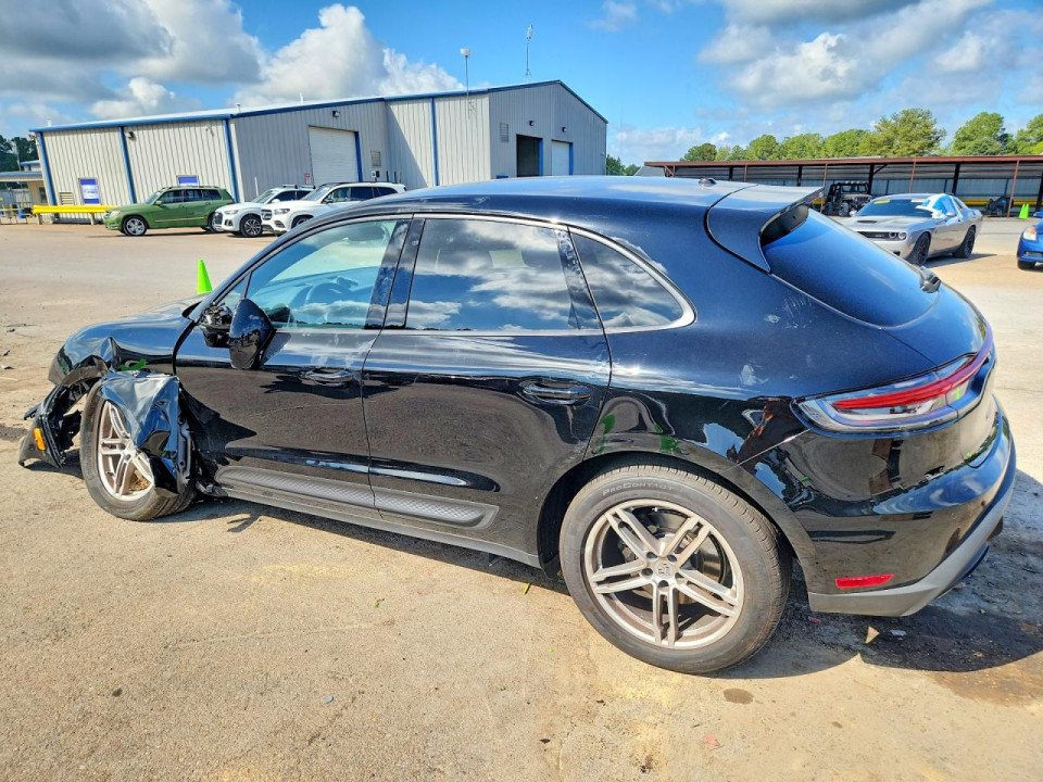 Porsche MACAN BASE 2023 — Copart