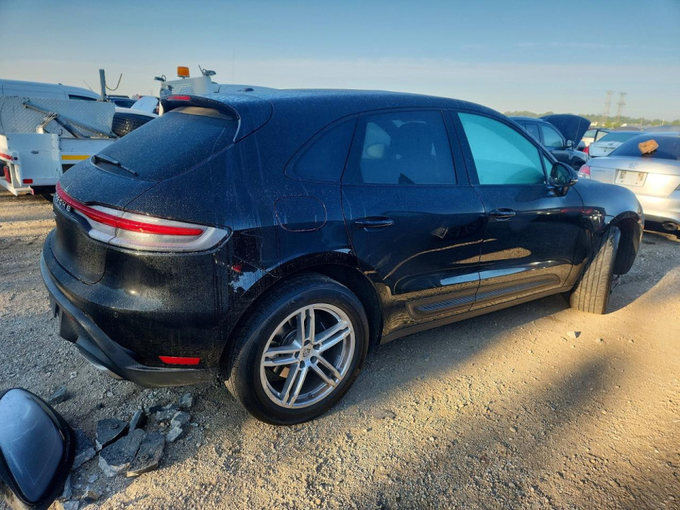 Porsche MACAN BASE 2024 — Copart