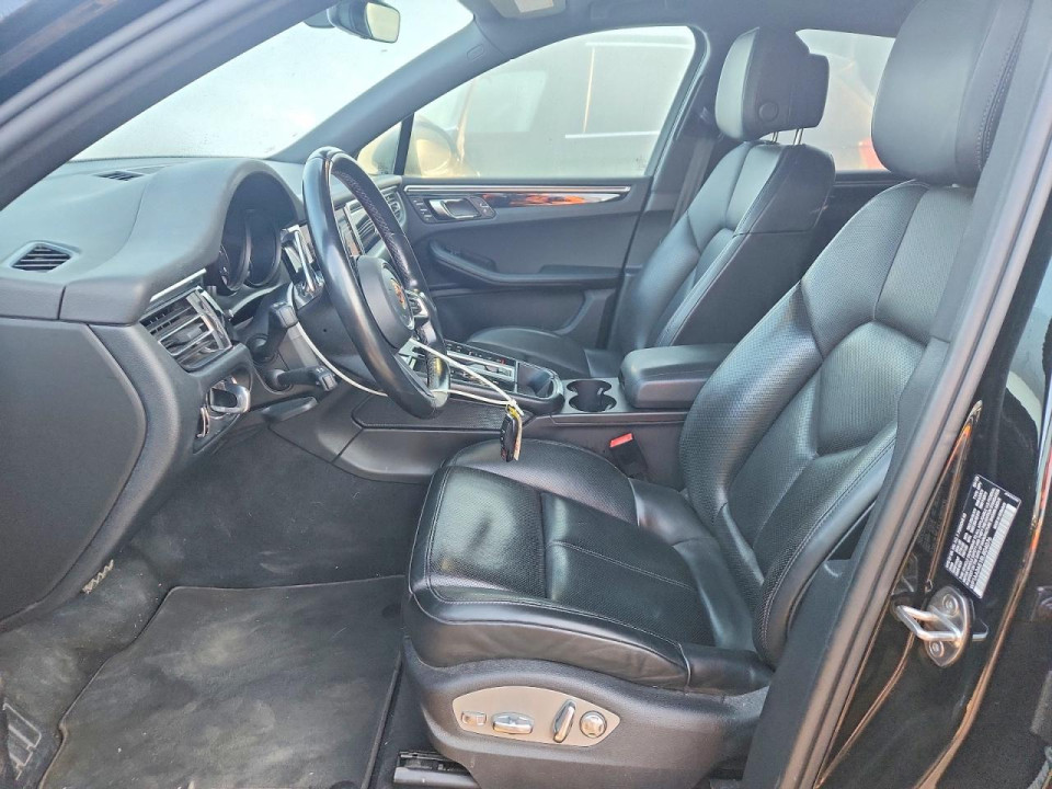 Porsche MACAN BASE 2024 — Copart