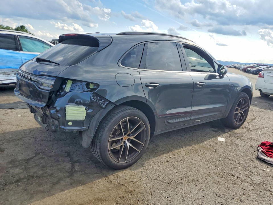 Porsche MACAN BASE 2025 — Copart