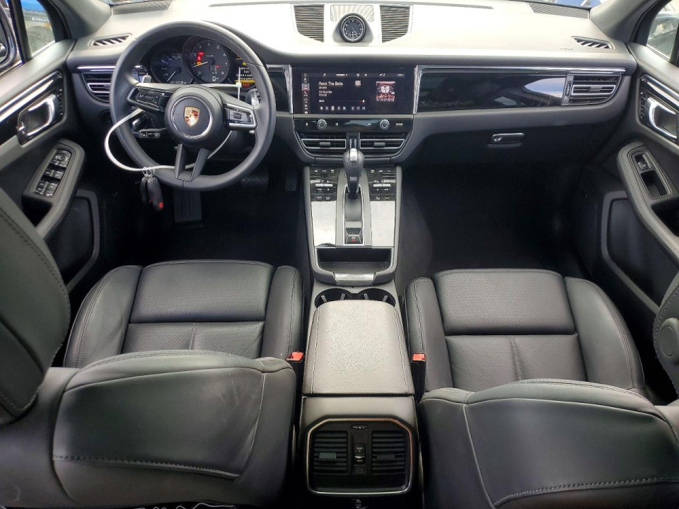 Porsche MACAN BASE 2025 — Copart