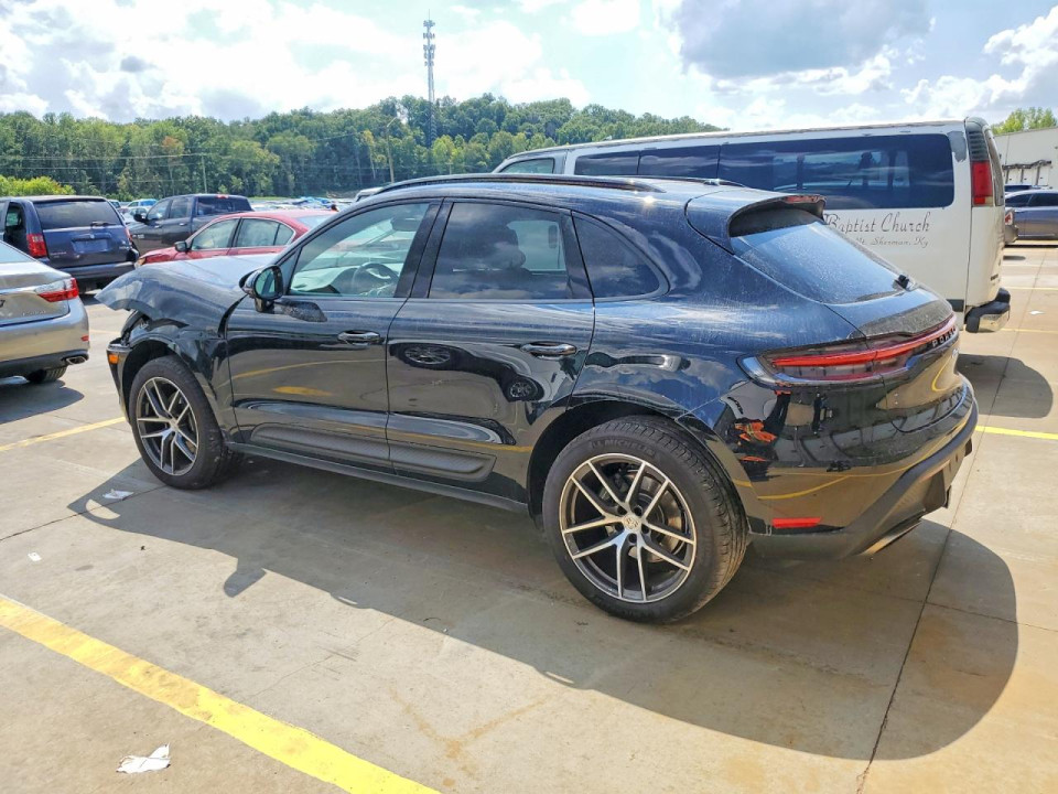 Porsche MACAN BASE 2025 — Copart