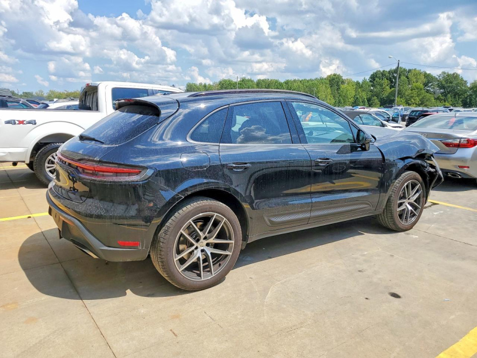Porsche MACAN BASE 2025 — Copart