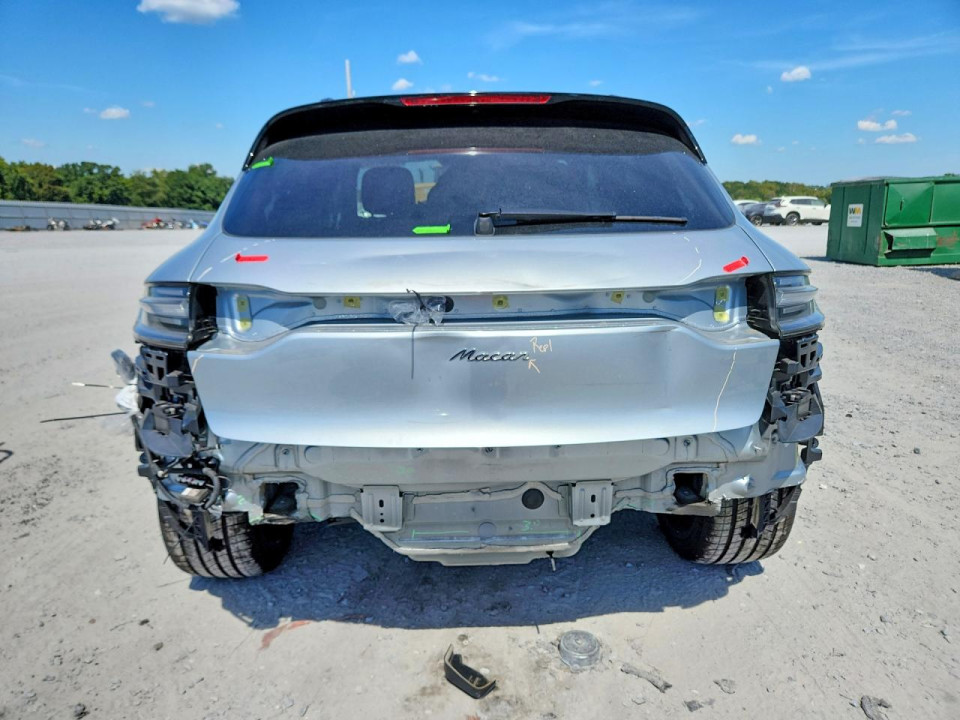 Porsche MACAN BASE 2024 — Copart