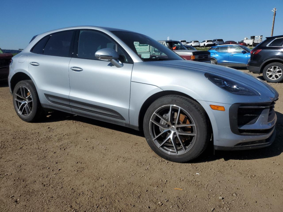 Porsche MACAN BASE 2023 — Copart