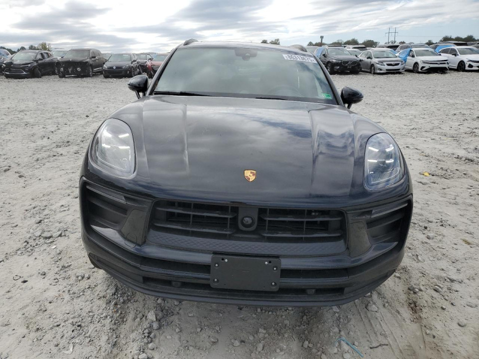 Porsche MACAN BASE 2024 — Copart
