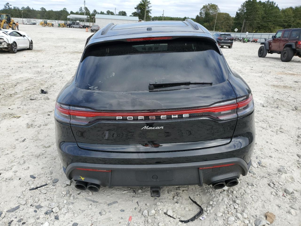 Porsche MACAN BASE 2024 — Copart