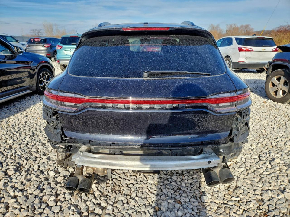 Porsche MACAN BASE 2024 — Copart