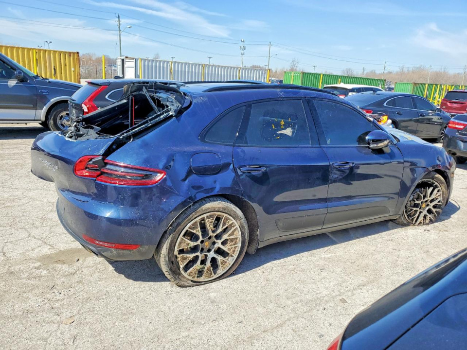 Porsche MACAN 2016 — Copart