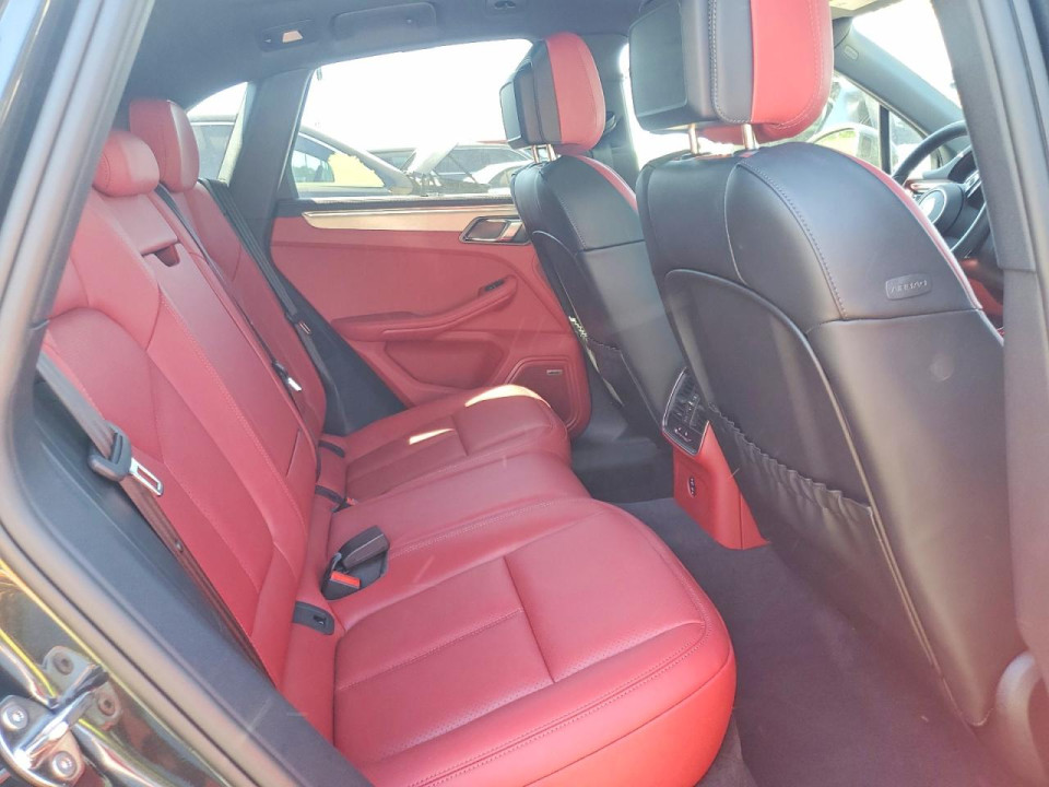 Porsche MACAN 2026 — Copart
