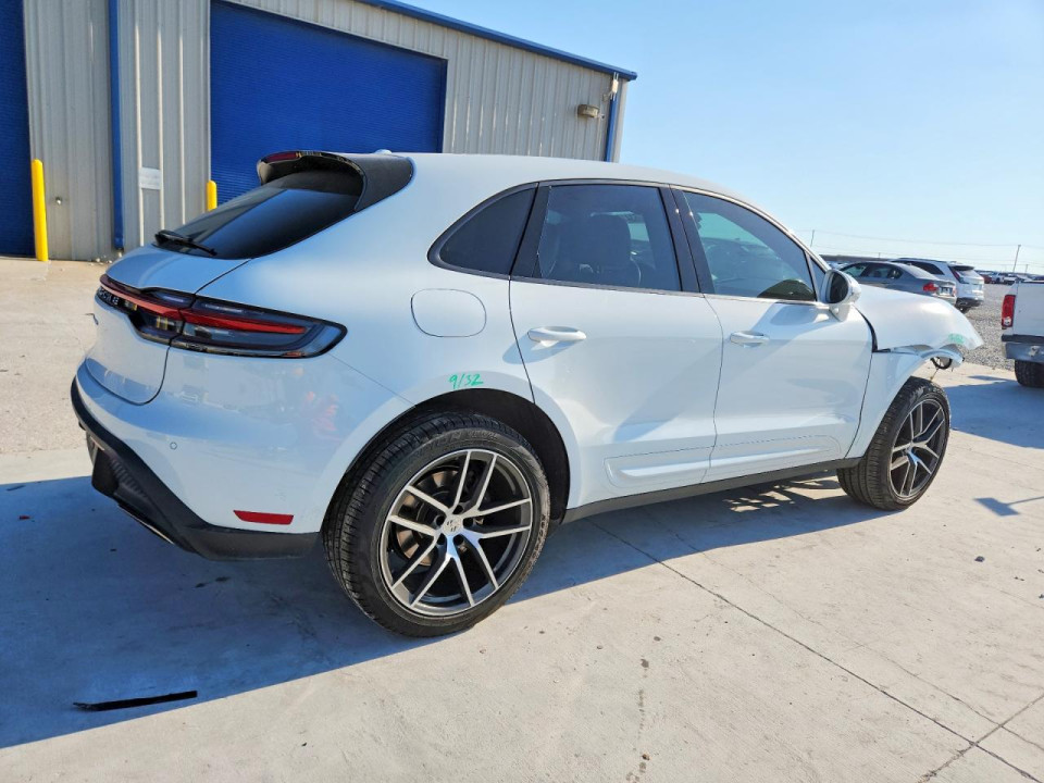 Porsche MACAN 2025 — Copart