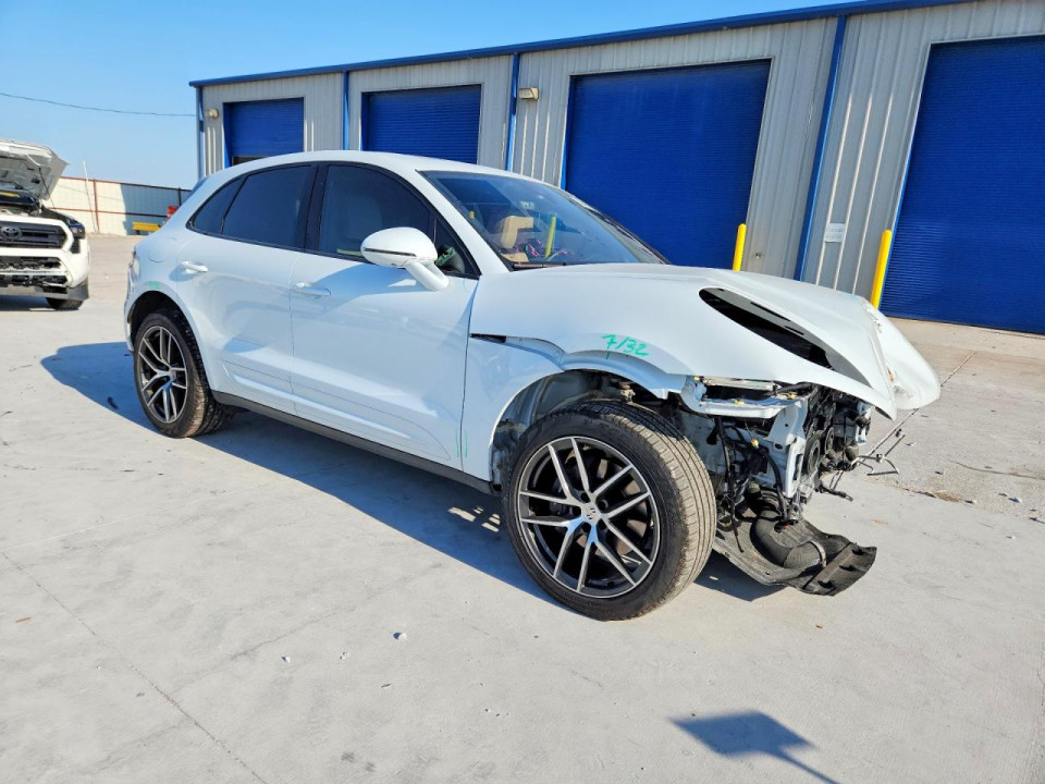 Porsche MACAN 2025 — Copart