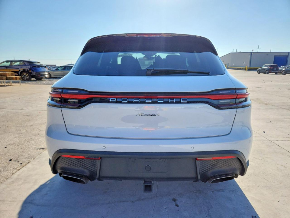 Porsche MACAN 2025 — Copart