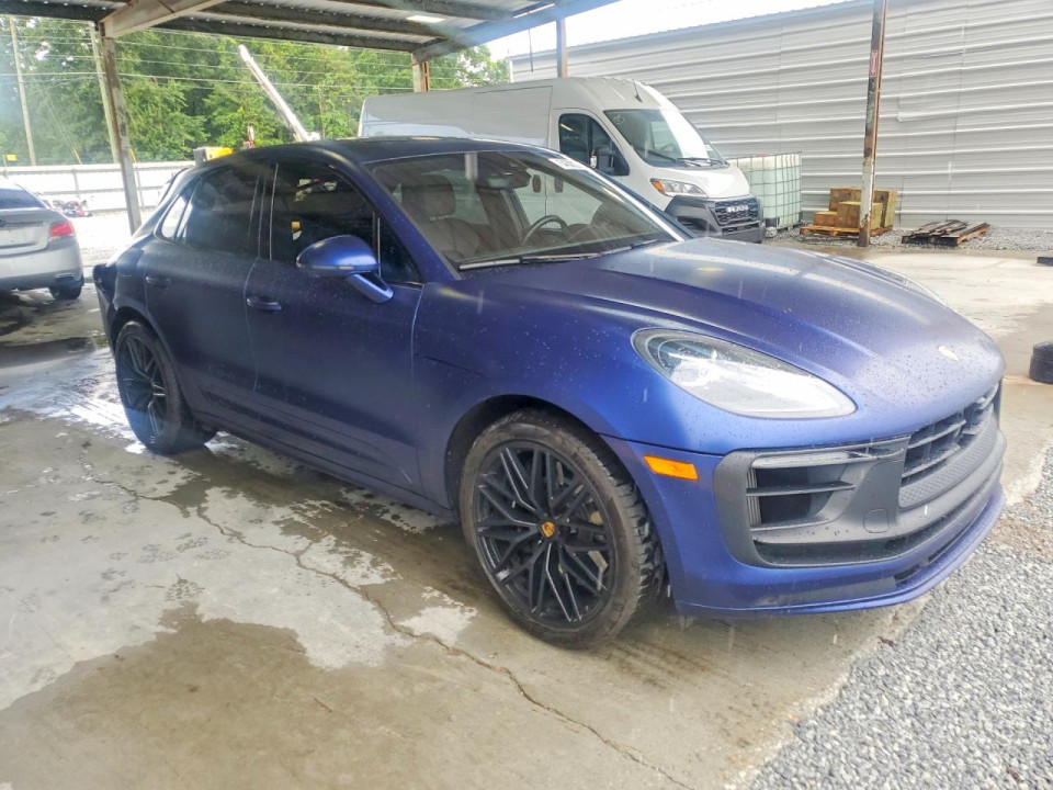 Porsche MACAN 2024 — Copart