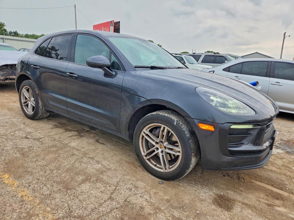 Porsche MACAN 2022 — Copart