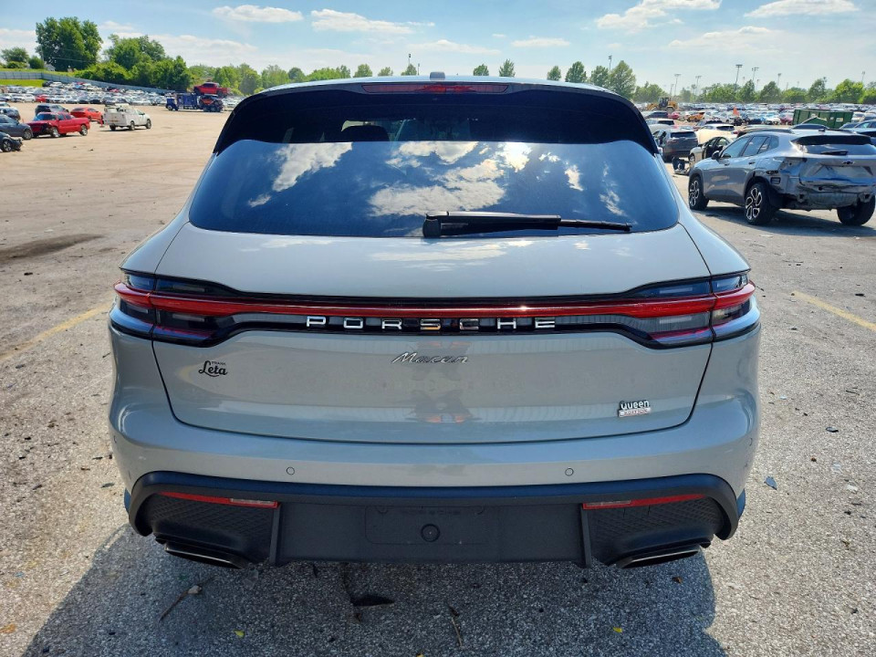 Porsche MACAN 2022 — Copart