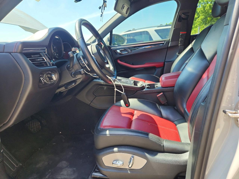 Porsche MACAN 2022 — Copart