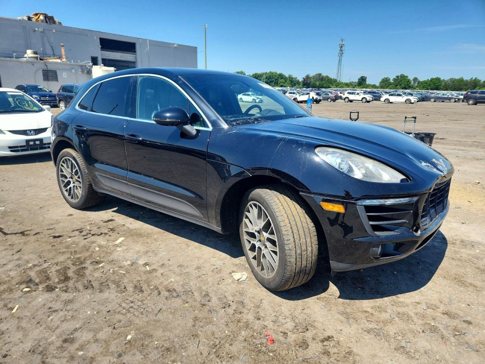 Porsche MACAN 2016 — Copart