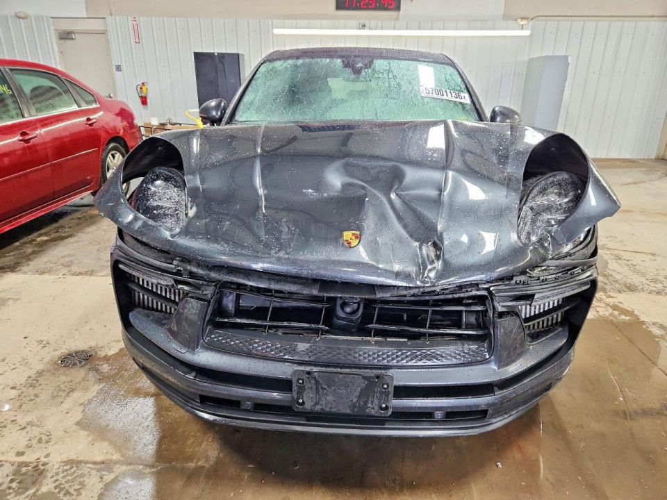 Porsche MACAN 2023 — Copart