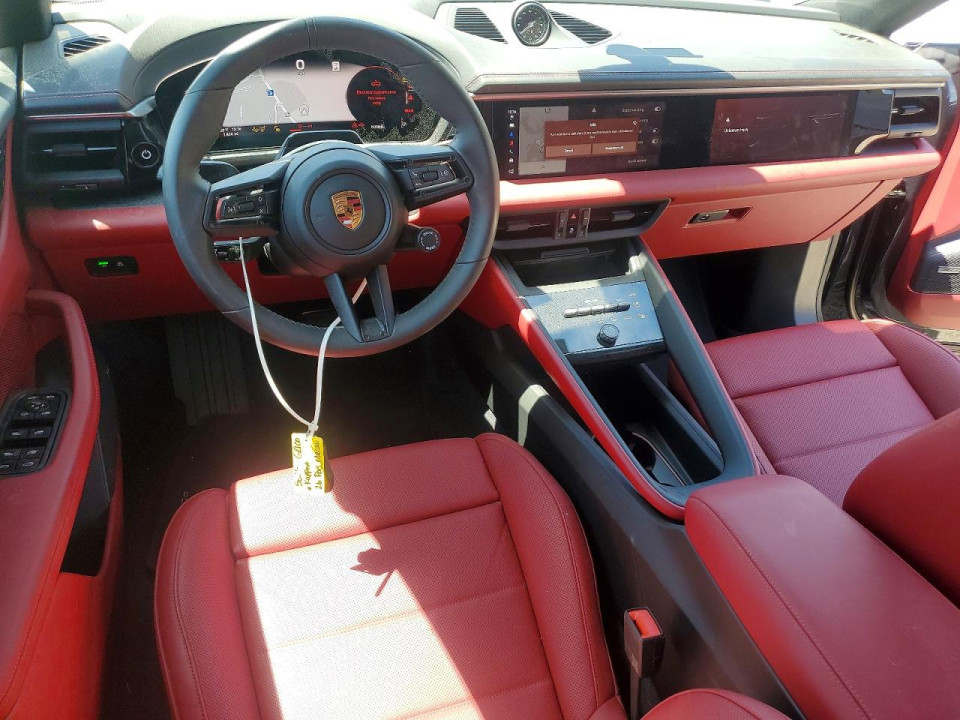 Porsche MACAN 2026 — Copart