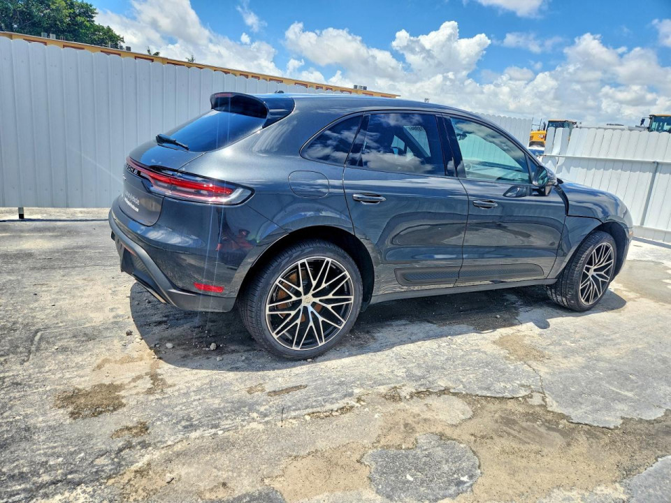 Porsche MACAN 2026 — Copart