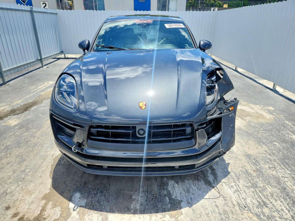 Porsche MACAN 2026 — Copart