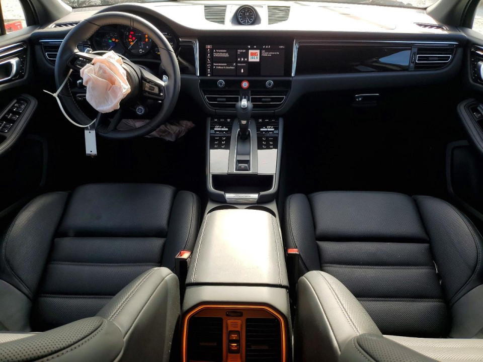 Porsche MACAN 2026 — Copart