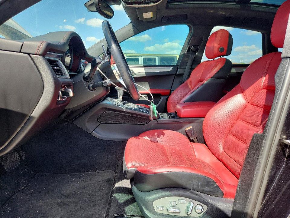 Porsche MACAN 2015 — Copart