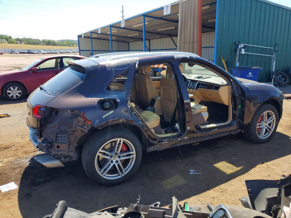 Porsche MACAN 2016 — Copart