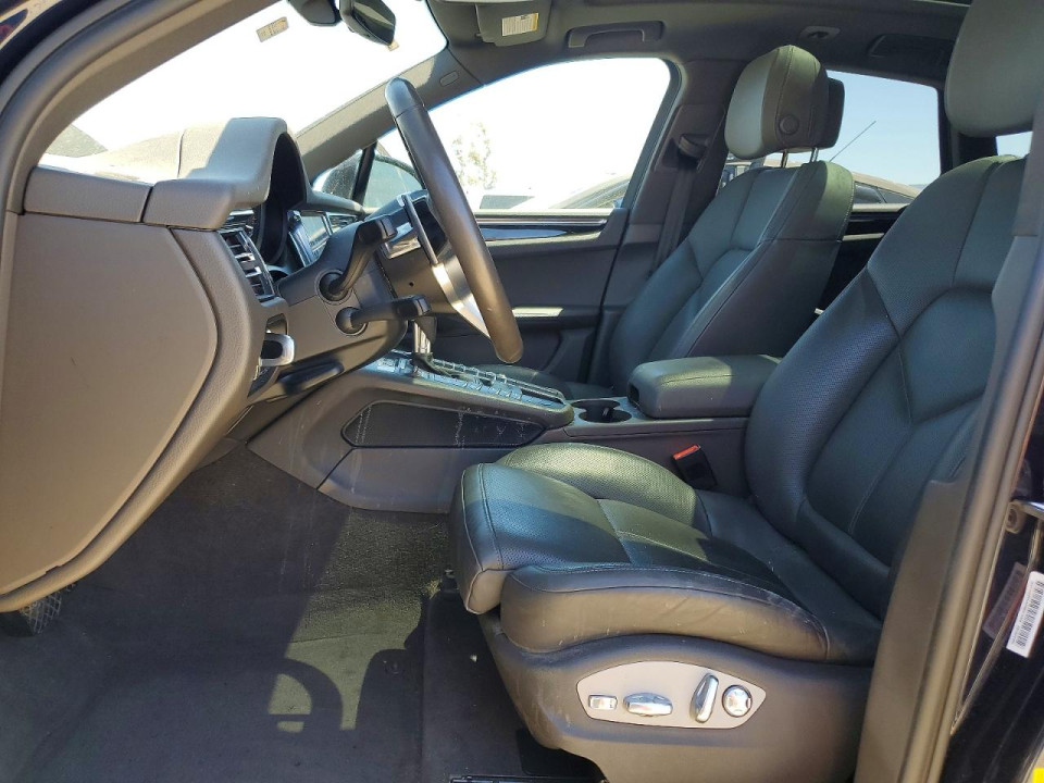Porsche MACAN 2021 — Copart