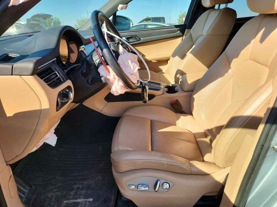 Porsche MACAN 2021 — Copart