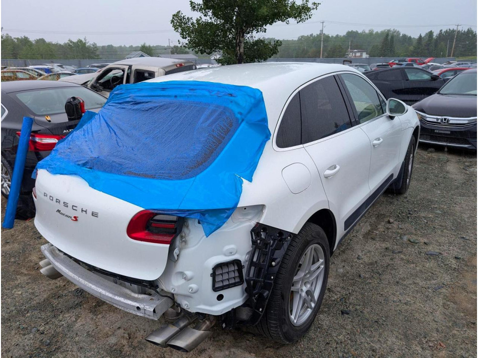 Porsche MACAN 2016 — Copart