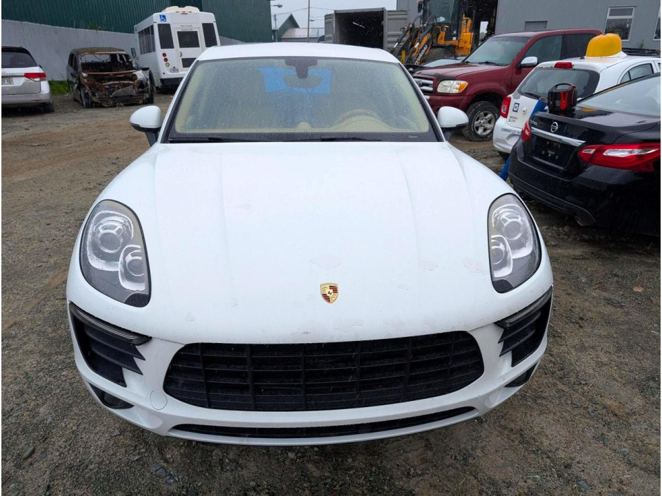 Porsche MACAN 2016 — Copart