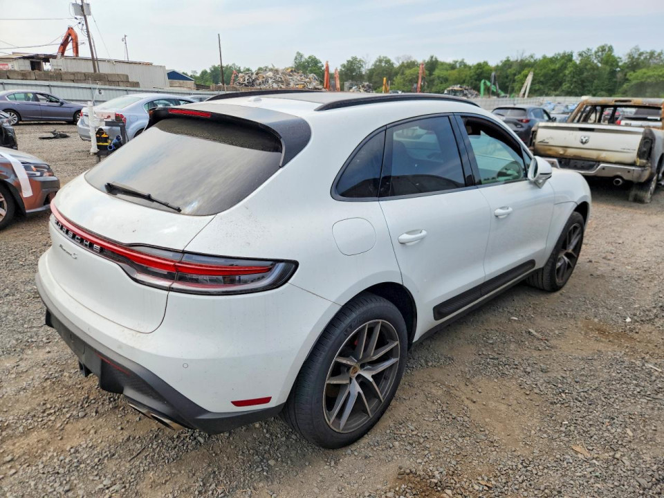 Porsche MACAN 2024 — Copart