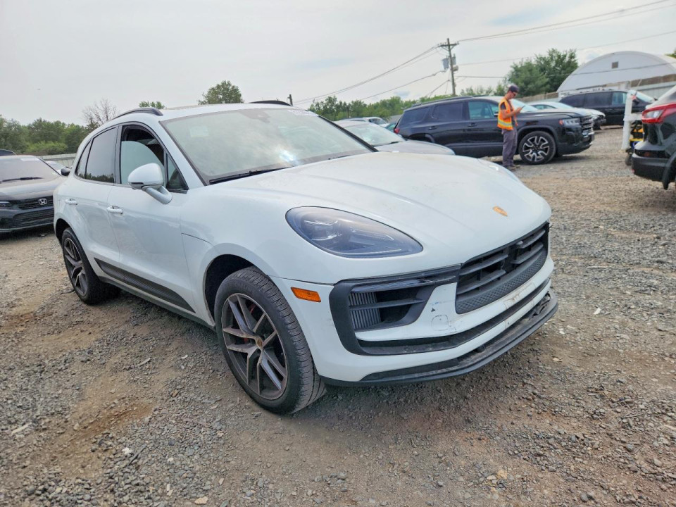 Porsche MACAN 2024 — Copart