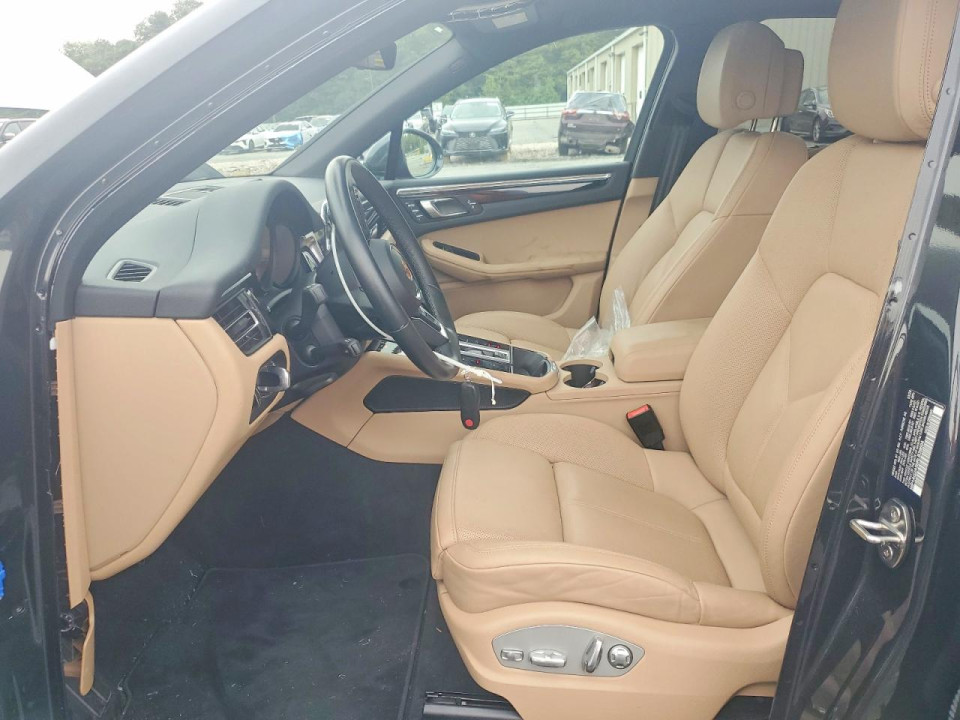 Porsche MACAN 2024 — Copart