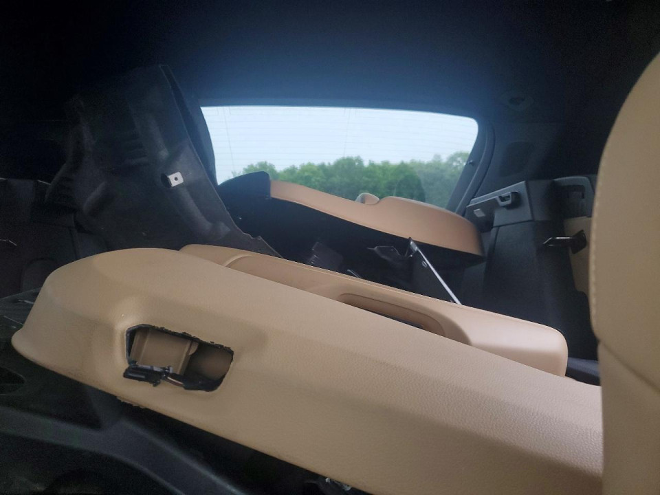 Porsche MACAN 2024 — Copart