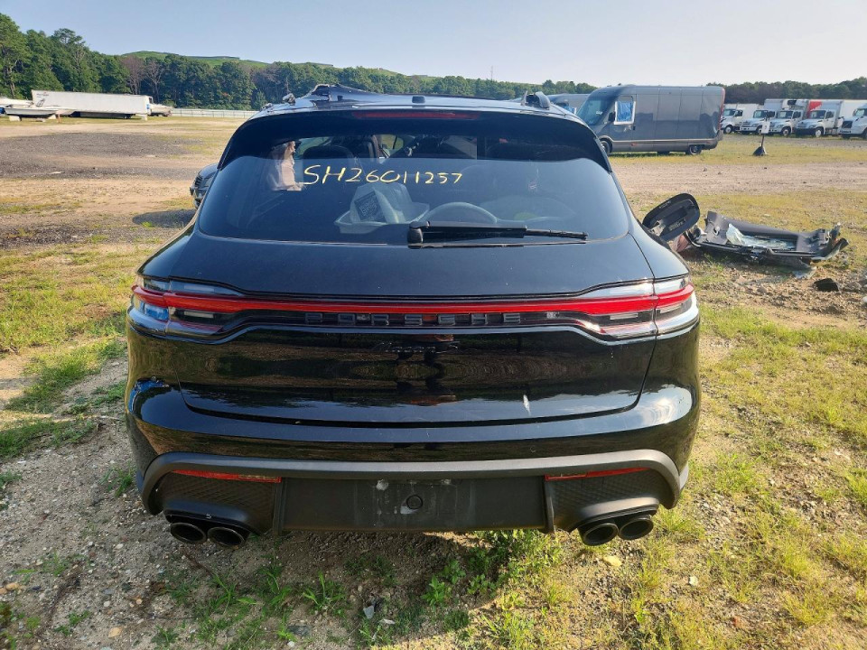 Porsche MACAN 2024 — Copart