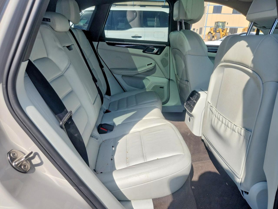 Porsche MACAN 2021 — Copart