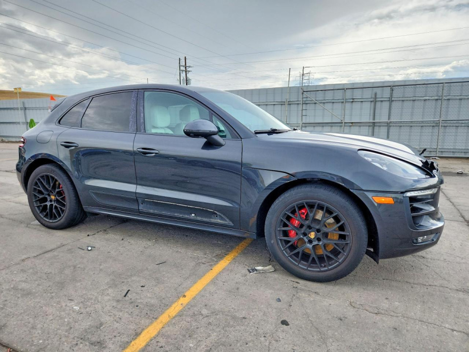 Porsche MACAN 2017 — Copart