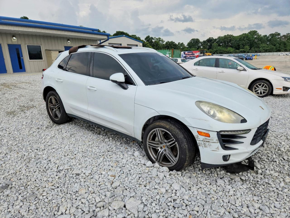 Porsche MACAN 2016 — Copart