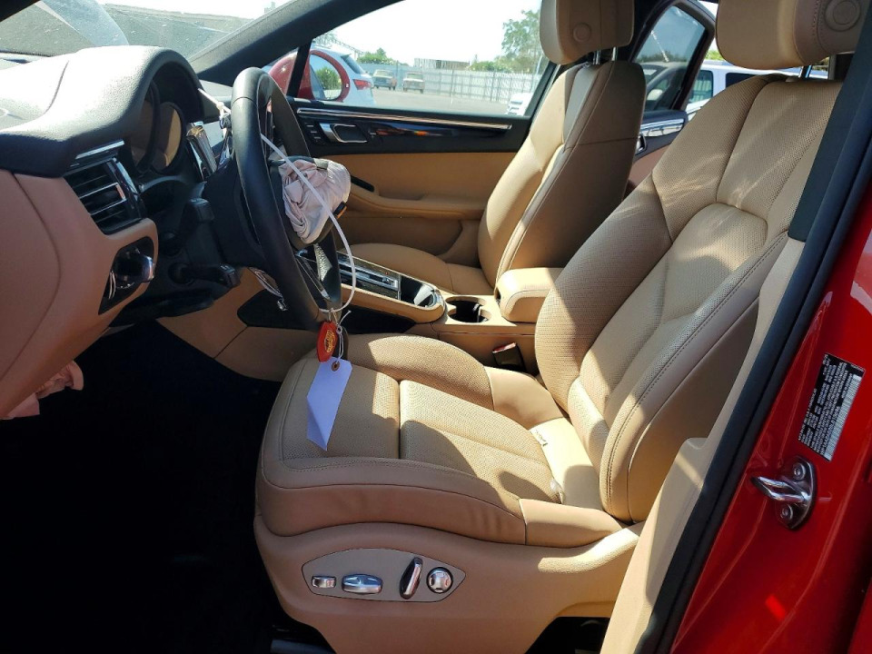 Porsche MACAN 2025 — Copart