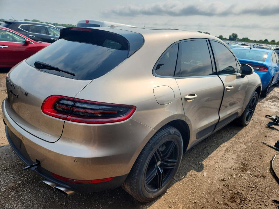 Porsche MACAN 2015 — Copart