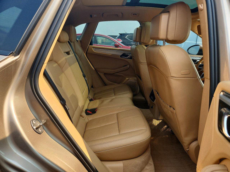 Porsche MACAN 2015 — Copart