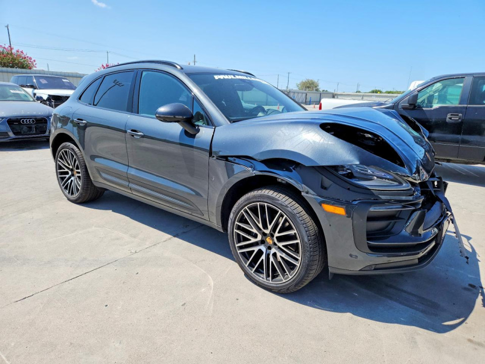 Porsche MACAN 2026 — Copart